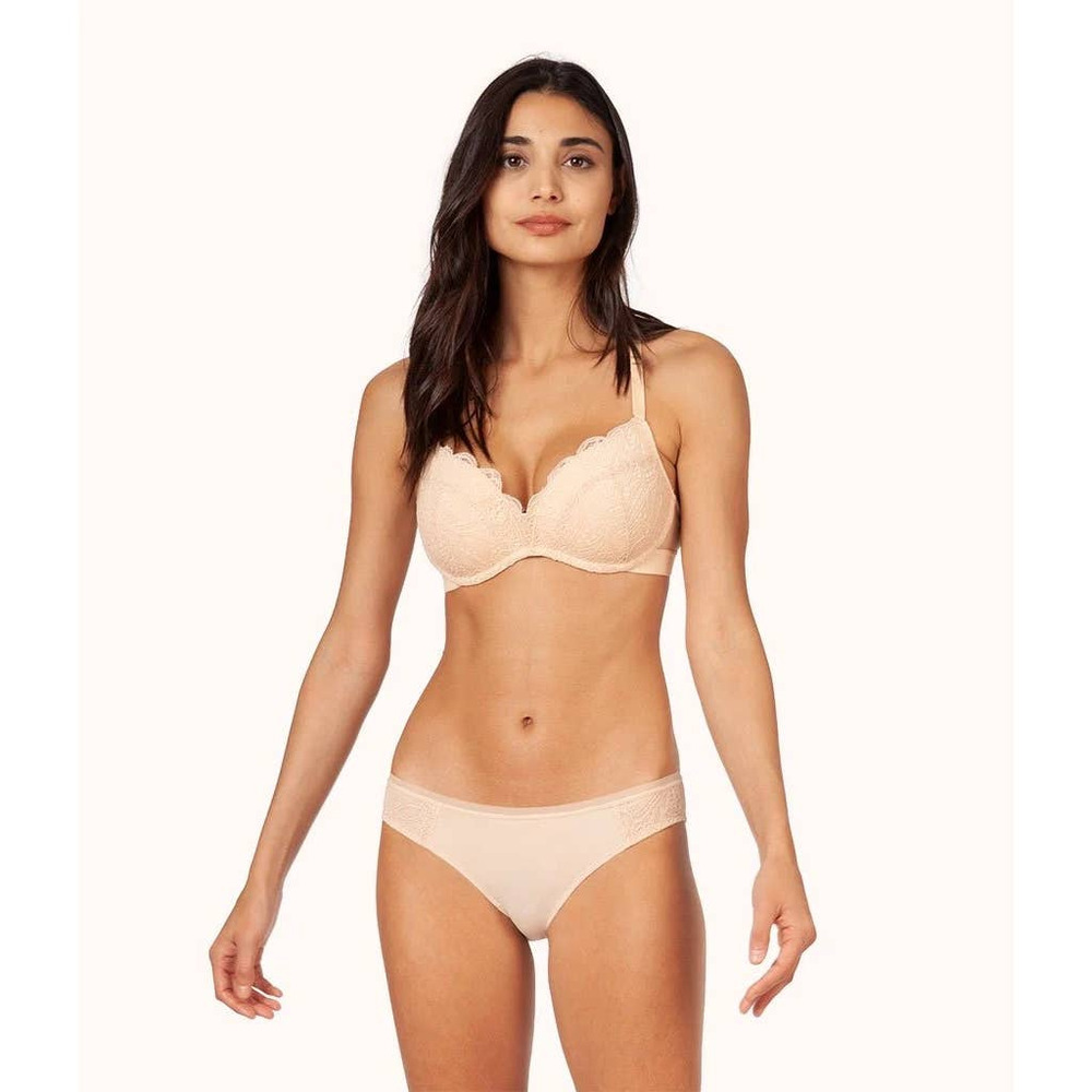 NWT Lively The Lace No-Wire Push-Up Bra in Toasted Almond Size 38D Nude Wireless